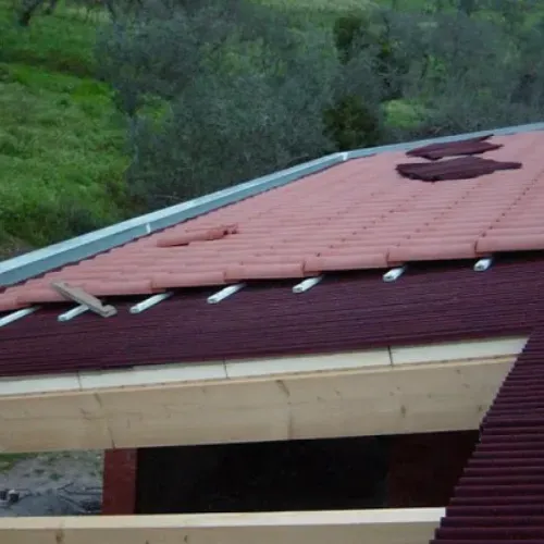 instalaciondeondulinebajotejaconcubiertasdepanelsandwichenleon 1920w